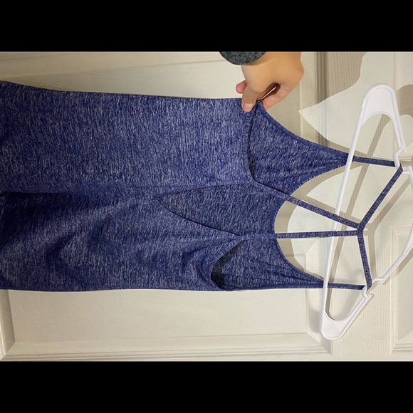 Nike Blue Dri-fit Slim Fit Sleeveless Tank Top - Picture 2 of 6